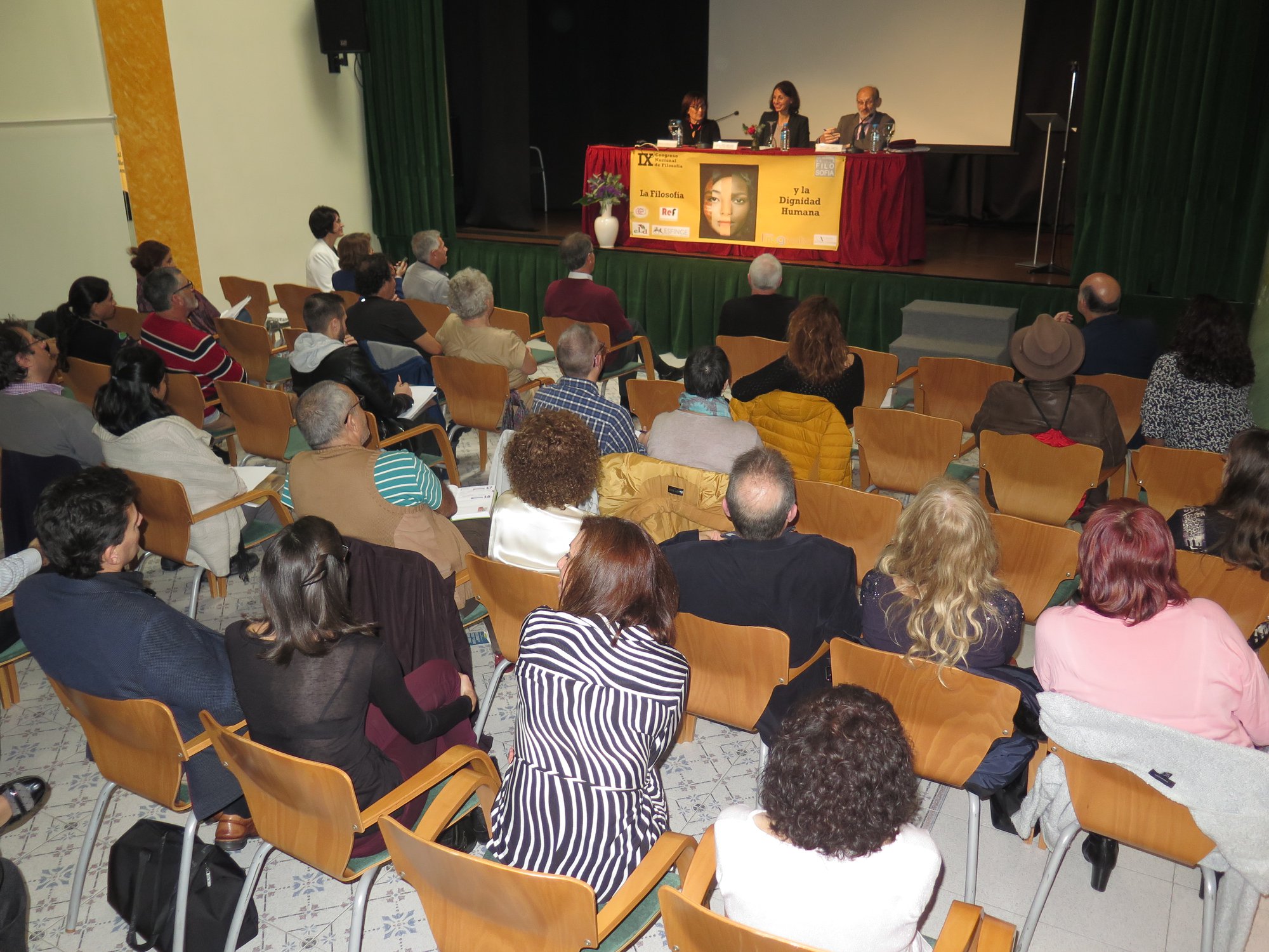 IX Congreso de Filosofía: La Filosofía y la Dignidad Humana