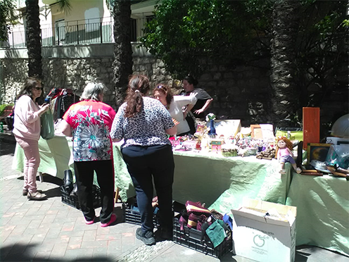 Mercadillo Pro-Meriendas Solidarias