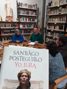 Tertulia literaria entorno a la novela “Yo, Julia” de Santiago Posteguillo