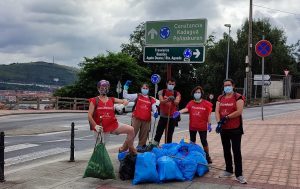 Limpiar paseando: Santa Águeda