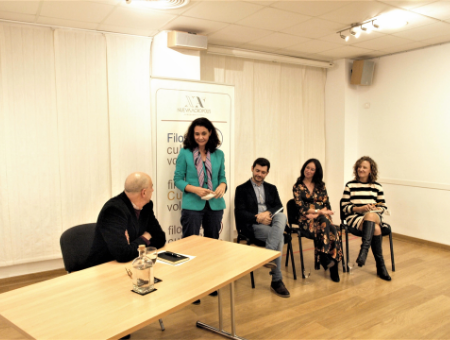 Vivir... ¿de qué va esto? Mesa redonda