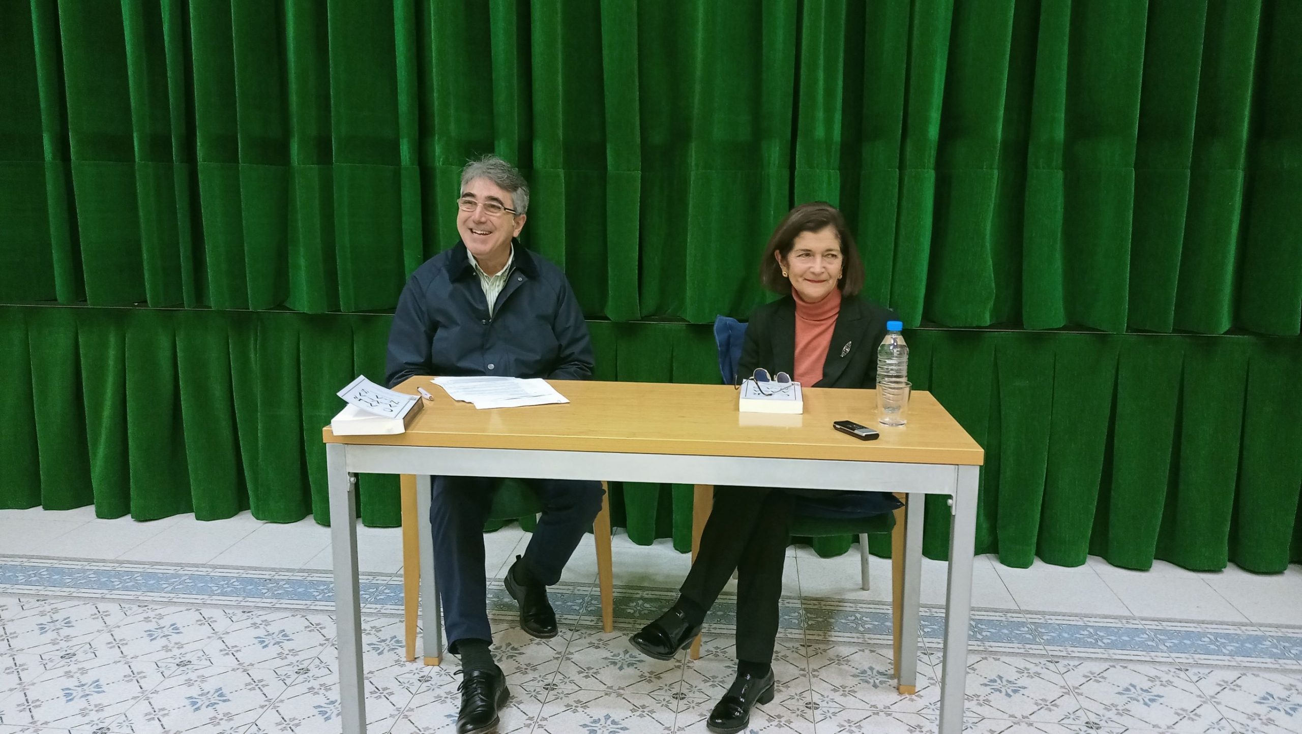 Presentación del libro «Las caravanas de las ideas, entre Oriente y Occidente» por la autora