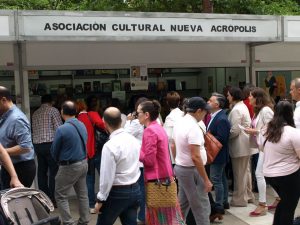 Público asistente Feria libro Almería 2023
