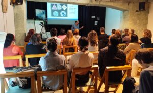 Charla-Coloquio: La belleza de las matemáticas