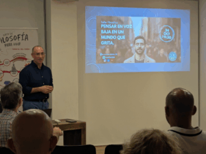 Pensar en voz baja en un mundo que grita