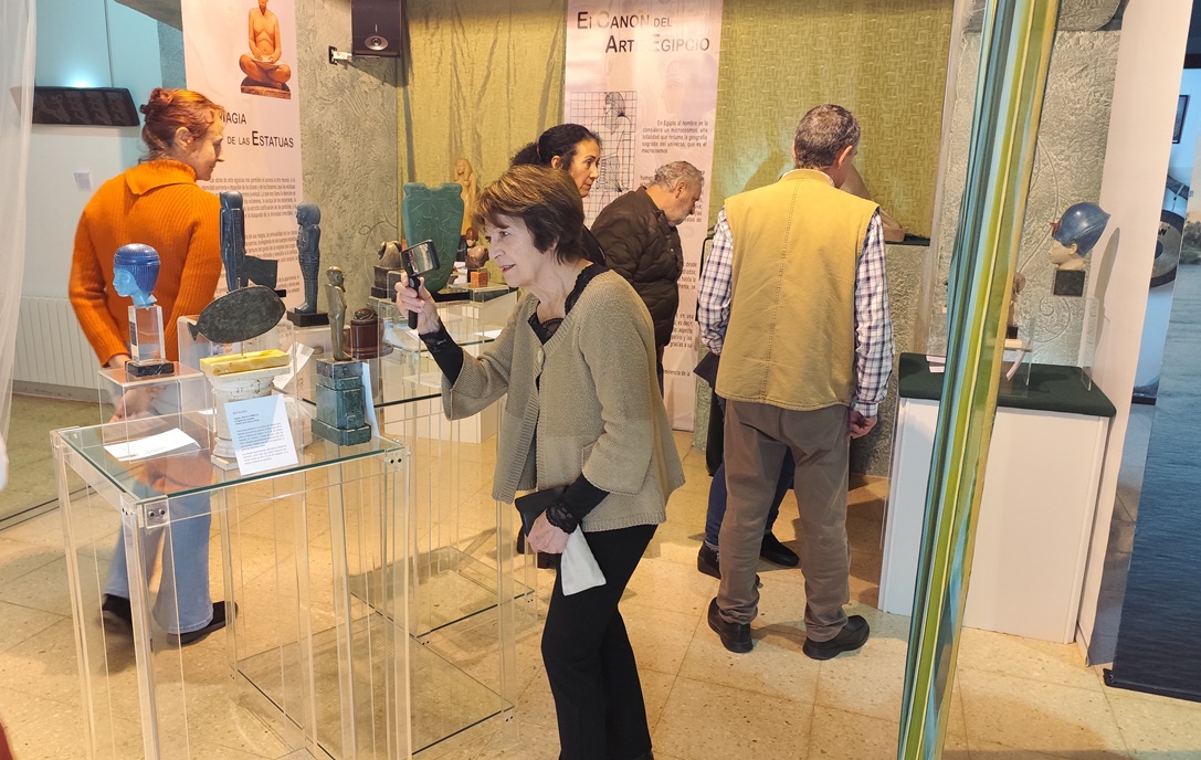 Exposición: El lenguaje de los símbolos en el arte egipcio