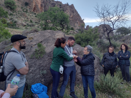 Pasos por la Tierra: senderismo en Felix