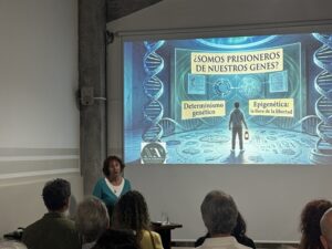 Charla-Coloquio: Epigenética ¿somos prisioneros de los genes?